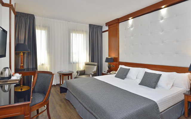 Best Western Premier CMC Girona