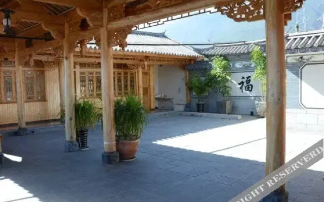 Shenghui Hotel Dali