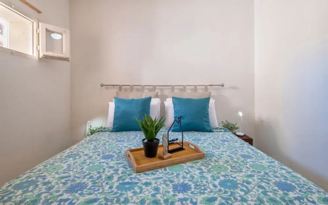 Ruota 2 in Alghero With 1 Bedrooms and 1 Bathrooms
