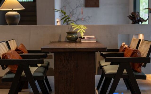 Wuyishan Kelai Like Home Tea House Space