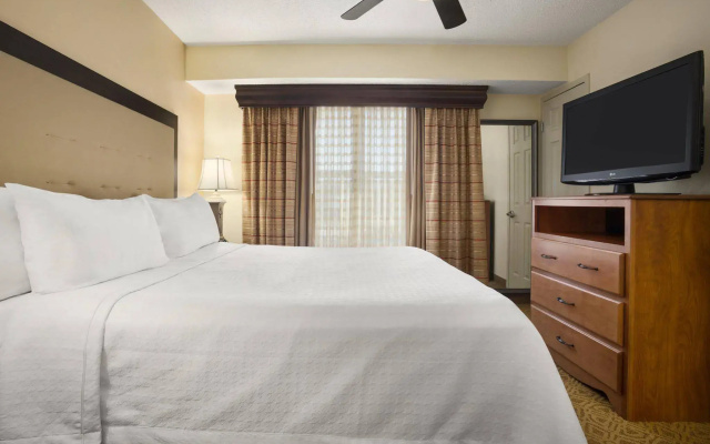 Homewood Suites Dallas/Park Central