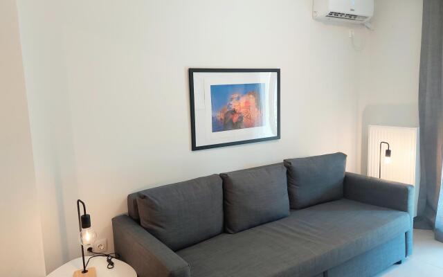 Modern Apartment in Acropolis Museum