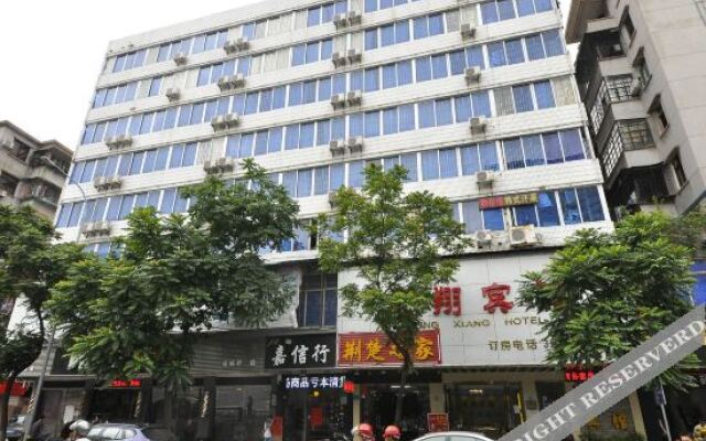 Longxiang Hotel