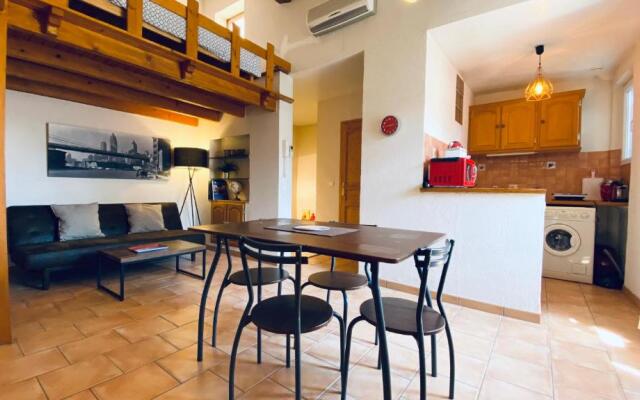 Mignon studio au cœur du village de Saint-Tropez