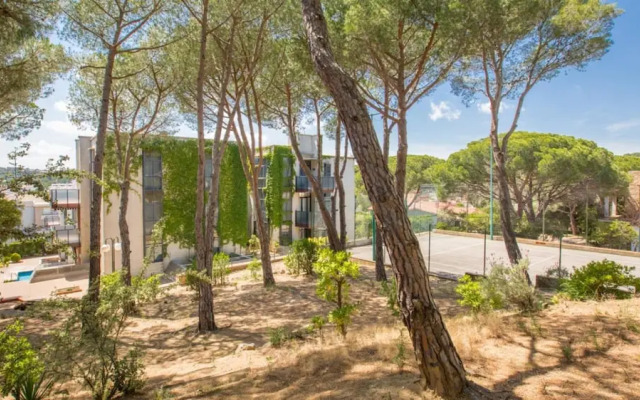 Pineda in Llafranc With 4 Bedrooms and 2 Bathrooms