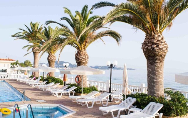 Paradise Hotel