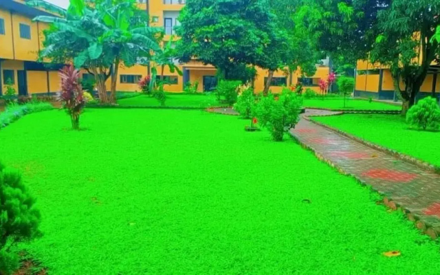 Guim'S Square Hotel