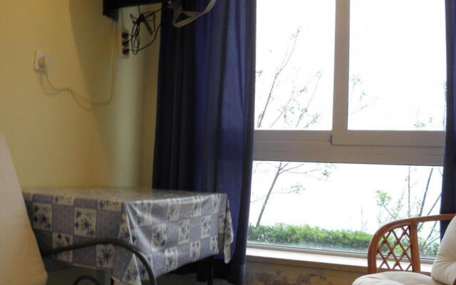 Sandy beach - afordable with parking - A1-10(4)