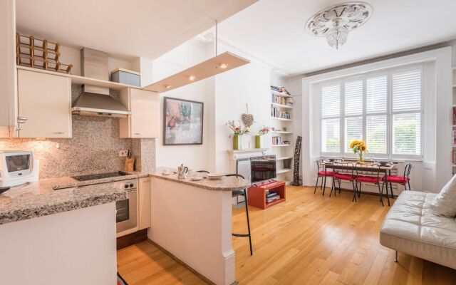 Delightful Notting Hill Home near Hyde Park