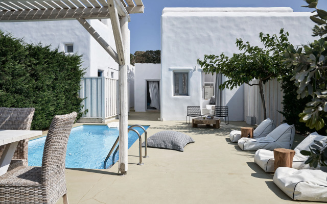 Naxian Utopia Luxury Villas & Suites
