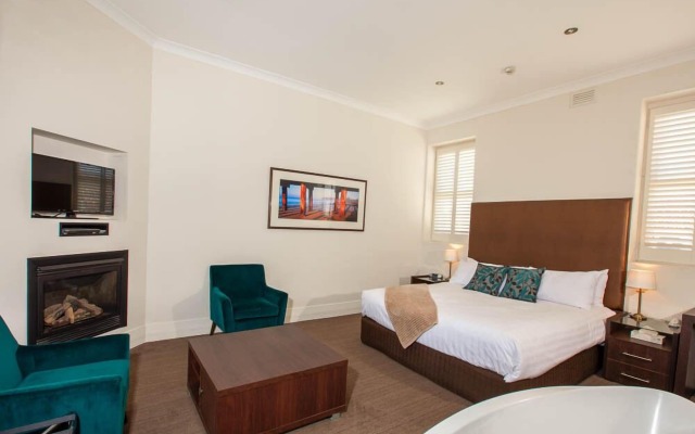 Vue Grand Hotel