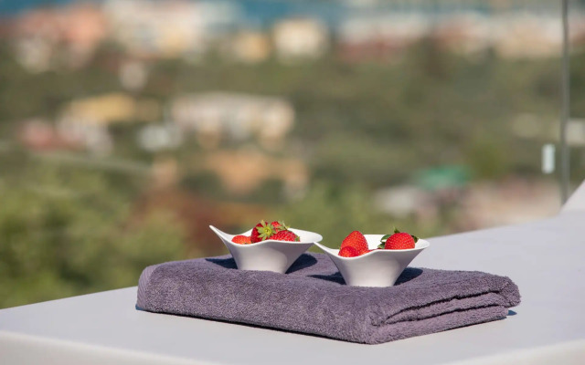 Pothos - Afroditi Villas Collection