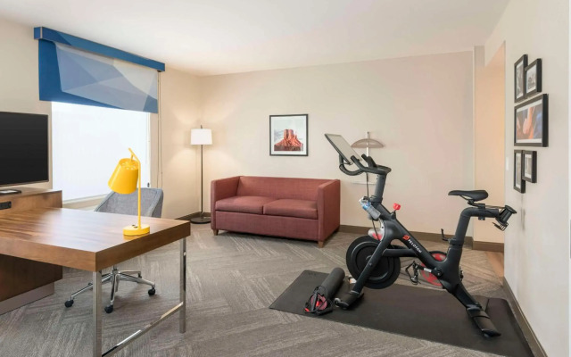 Hampton Inn & Suites Phoenix Downtown