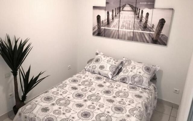 3 STUDIOS, CENTRE DE LA BASTIDE St LOUIS