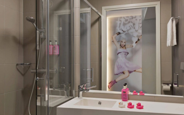 Moxy Vienna Airport