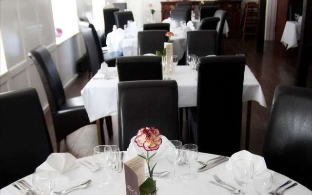 Eliot House Hotel