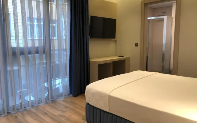 The Palm Bosphorus Hotel