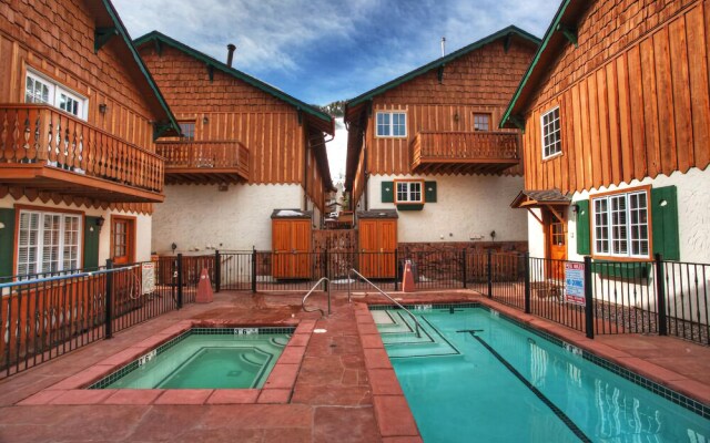 Alpenblick Townhomes