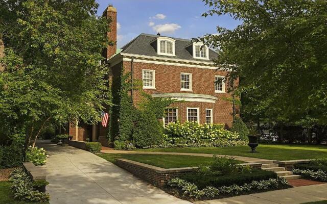 Luxury Georgian Mansion