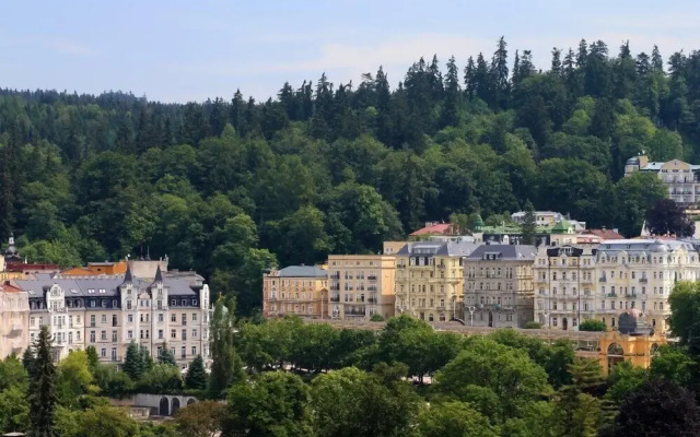 Hotel Kossuth