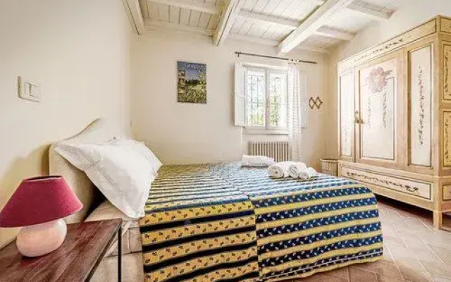 Casa Ezelina Bed and Breakfast