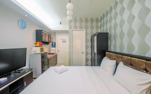 Comfy and Minimalist Studio at Pakubuwono Terrace Apartment