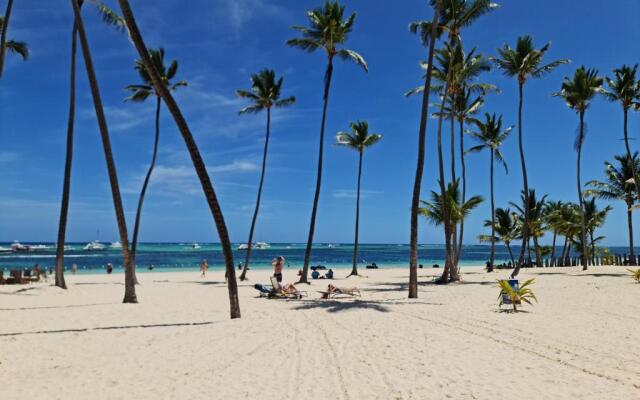 Amazing BeachFront condo Oceanview puntacana 2BR