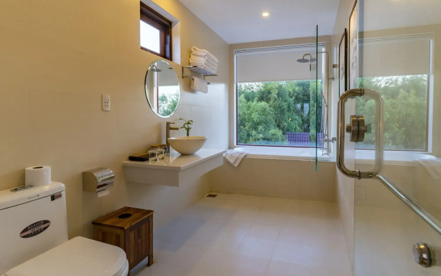 Riverside Hamlet Homestay & Villas