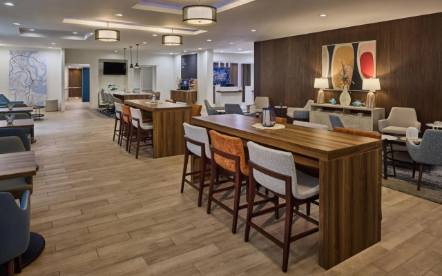 Holiday Inn Express Charleston – Downtown Medical Area