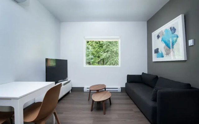 Mountain Shadow Hostel