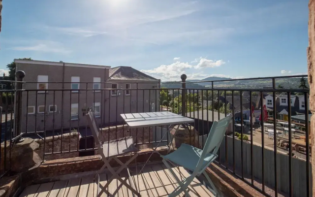 Gordonston Apartments