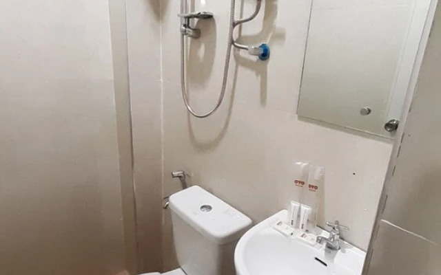 OYO 470 JRJA Hotel