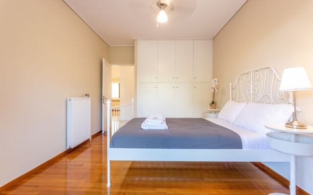 Modern ParkView 2bdr