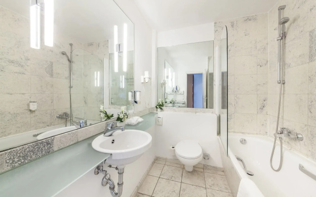 Quality Hotel Ambassador Hamburg