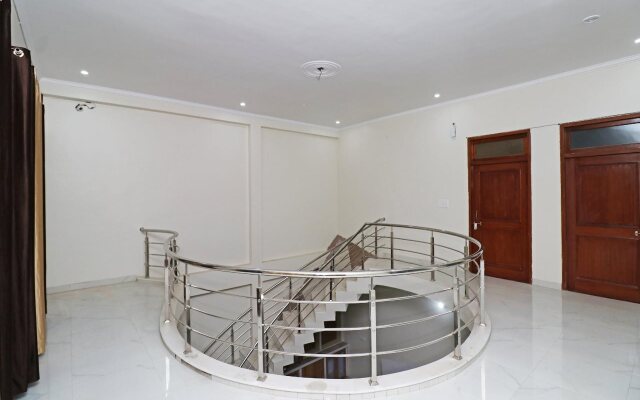 Amrit Inn By OYO Rooms