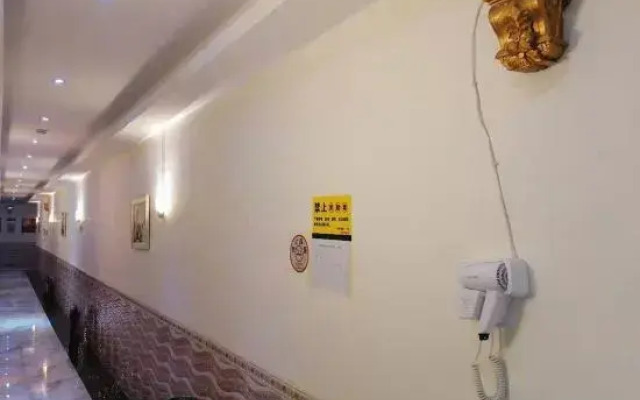 Jinhuang Hostel