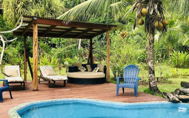 Dolphin Bay Hideaway