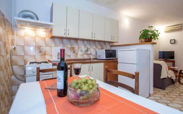Apartment Puh 327