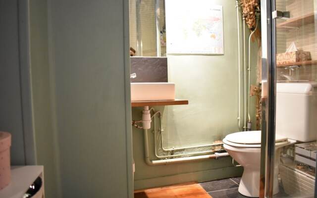 Cosy Studio Apartment in Paris 14th