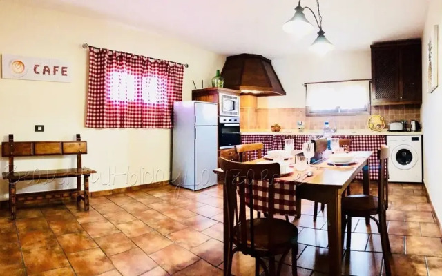 Casa Bellavista With Great Views in Mozaga