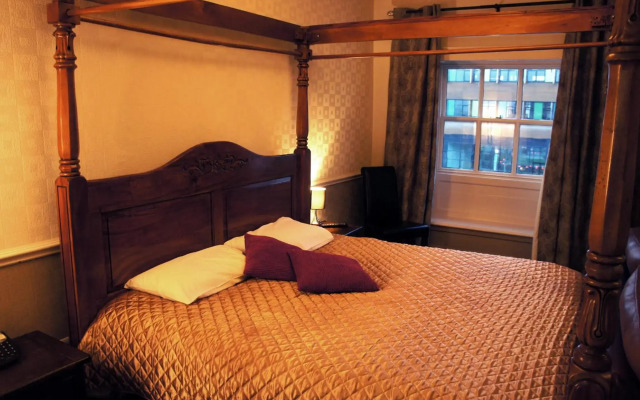 York House Hotel