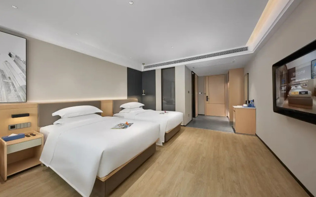 Funyard Select Hotel (Guangzhou Baiyun Airport Renhe Subway Station)