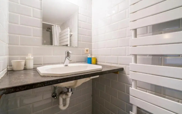 Characterful Town house promenade, fish market,