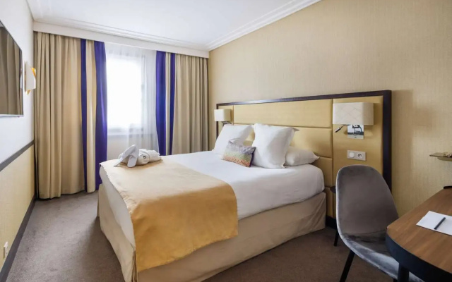 Hotel Paris Neuilly