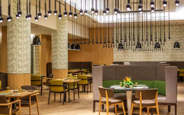 Radisson Blu M'Bamou Palace Hotel