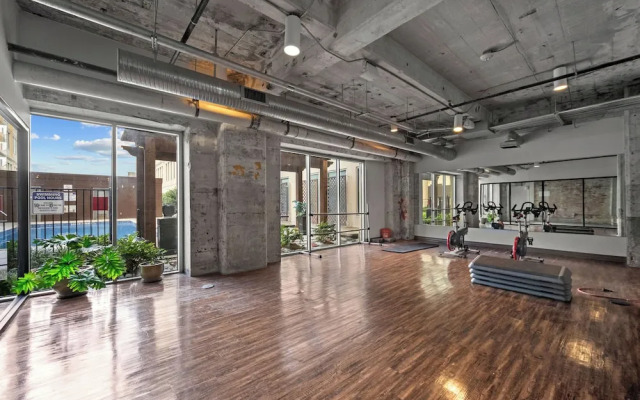 Downtown Dallas Loft