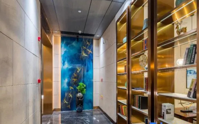 Rezen Select Haining Xucun town government Hotel