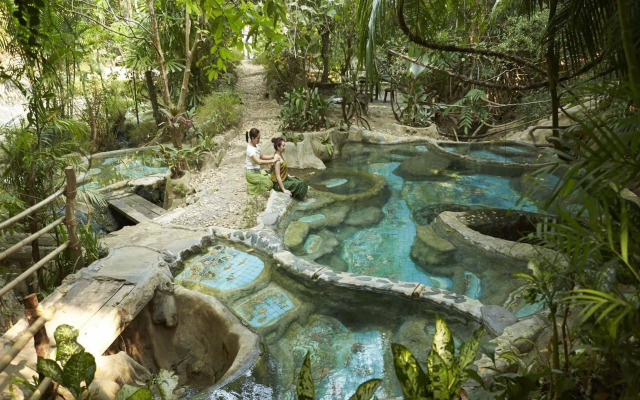 Wareerak Hot Spring & Wellness