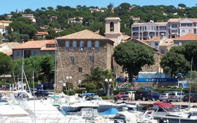 Appartement Sainte-Maxime, 1 pièce, 4 personnes - FR-1-226-294