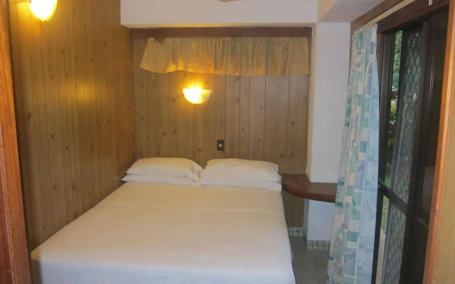 Raina Holiday Accommodation